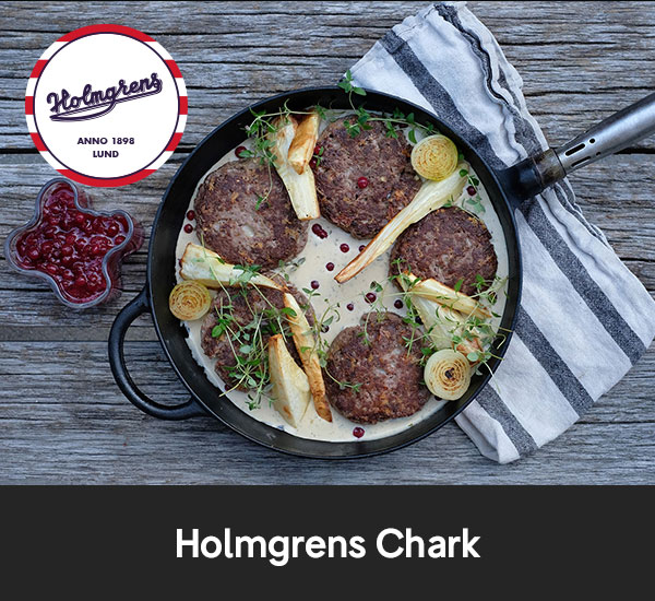 Pannbiff med lök, potatis och lingon i stekpanna från Holmgrens Chark i Lund